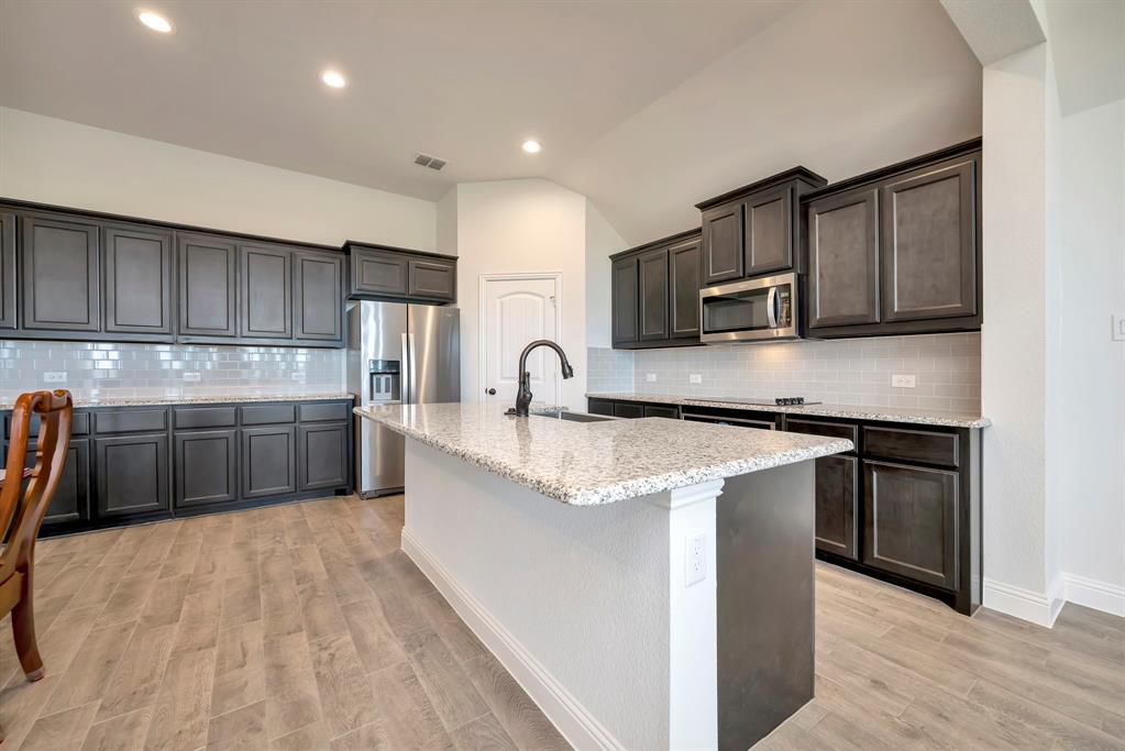 Live Oak Crk - Residential