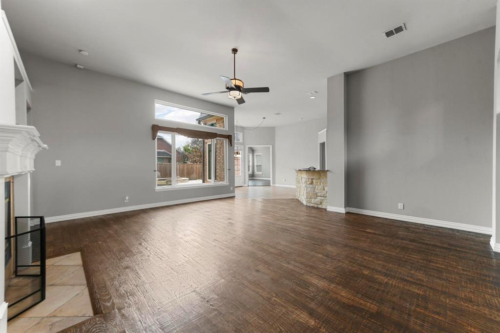 Flower Mound, Texas 75028, United States, 4 Bedrooms Bedrooms, ,3 BathroomsBathrooms,Residential,Pending,1815