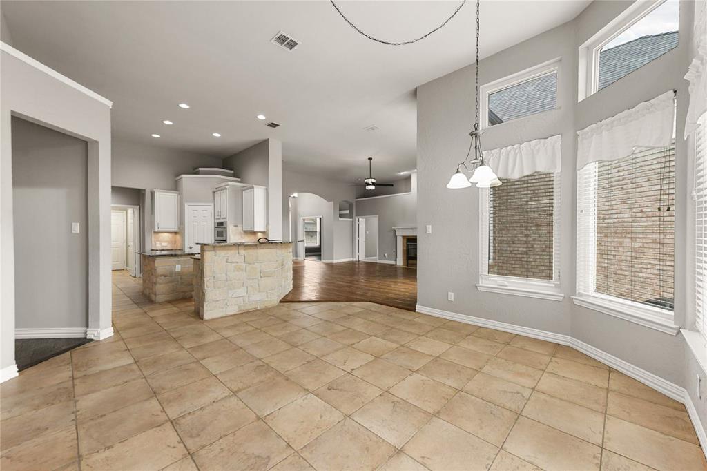 Flower Mound, Texas 75028, United States, 4 Bedrooms Bedrooms, ,3 BathroomsBathrooms,Residential,Pending,1815