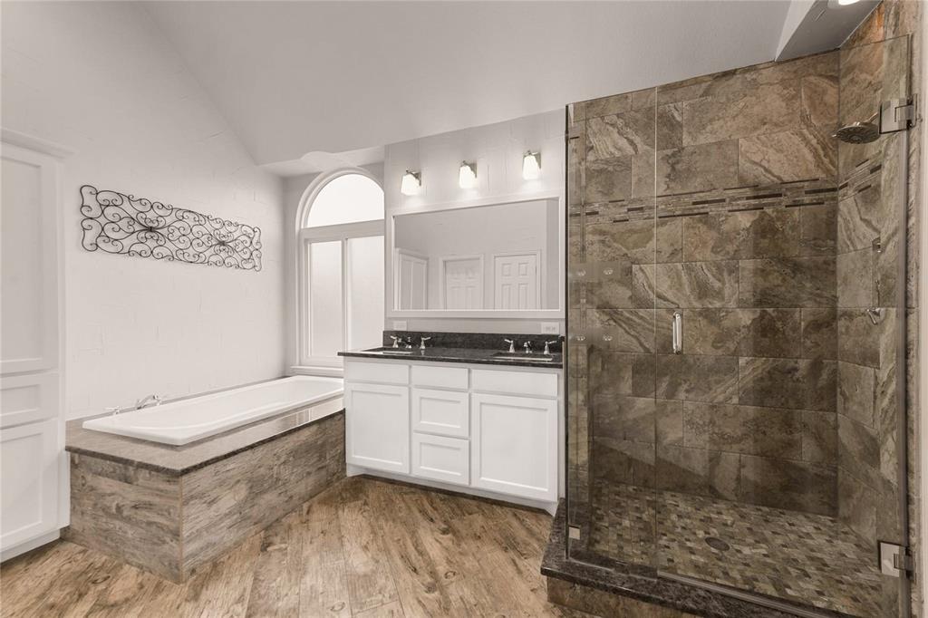 Flower Mound, Texas 75028, United States, 4 Bedrooms Bedrooms, ,3 BathroomsBathrooms,Residential,Pending,1815