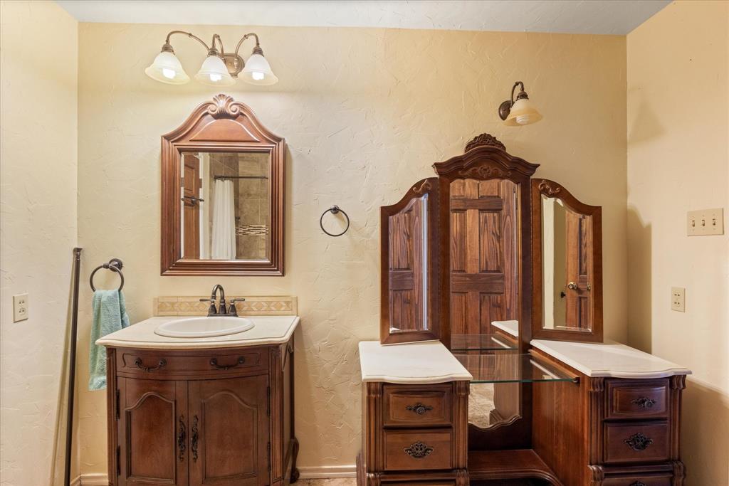 Henson Absalom - Farm