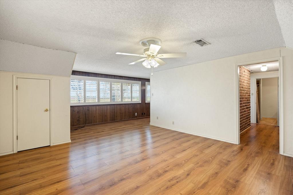 Henson Absalom - Farm