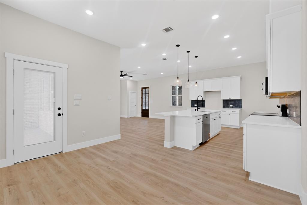 Gene Moore Add - Residential