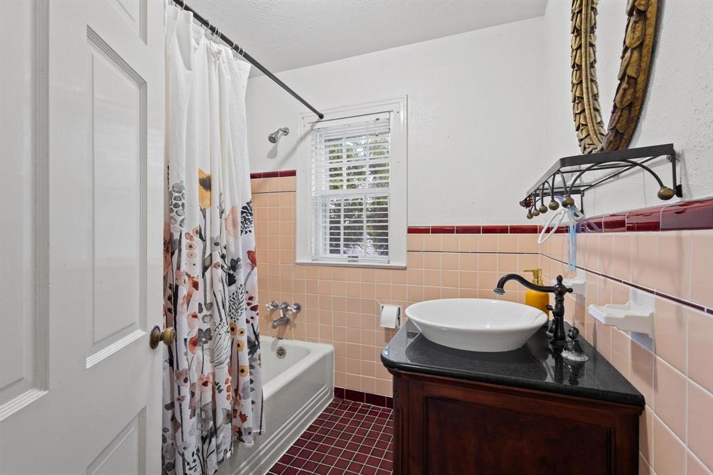 Shannon R E 2nd Add - Residential