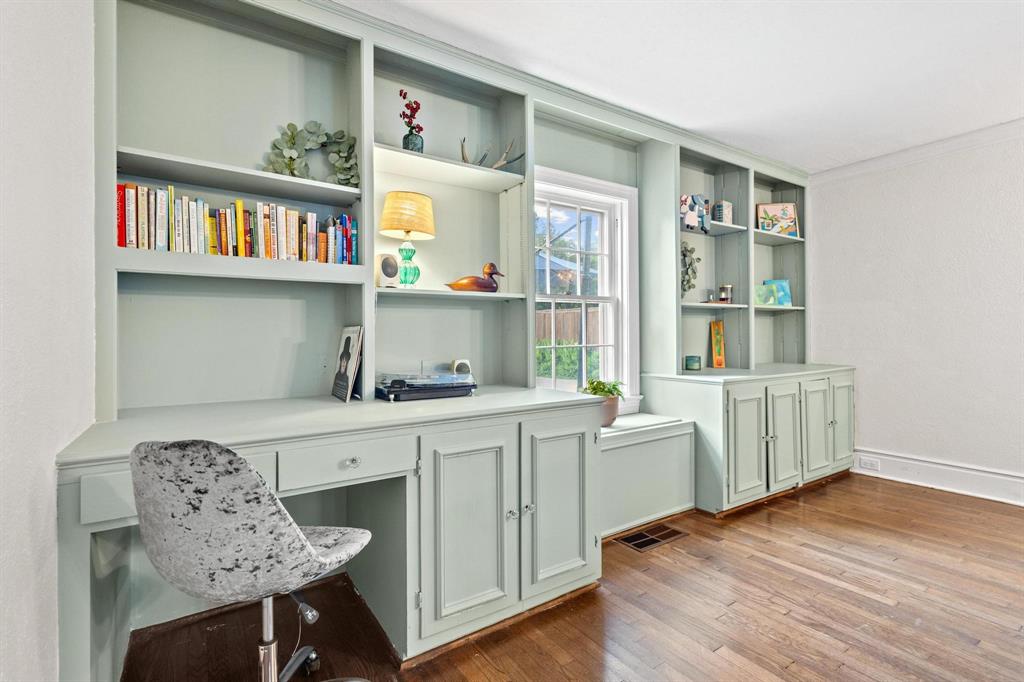 Shannon R E 2nd Add - Residential