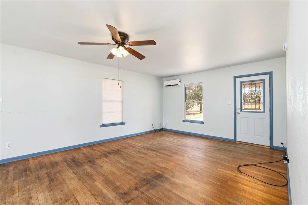 408 S 4th Street