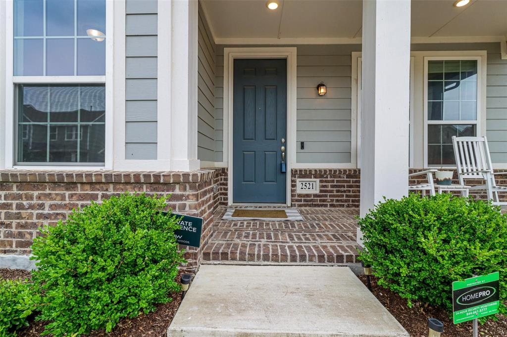 2521 Stella Lane