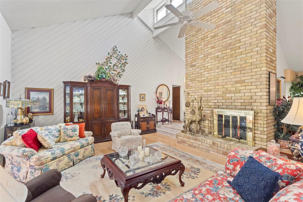 5207 Northmoor Drive