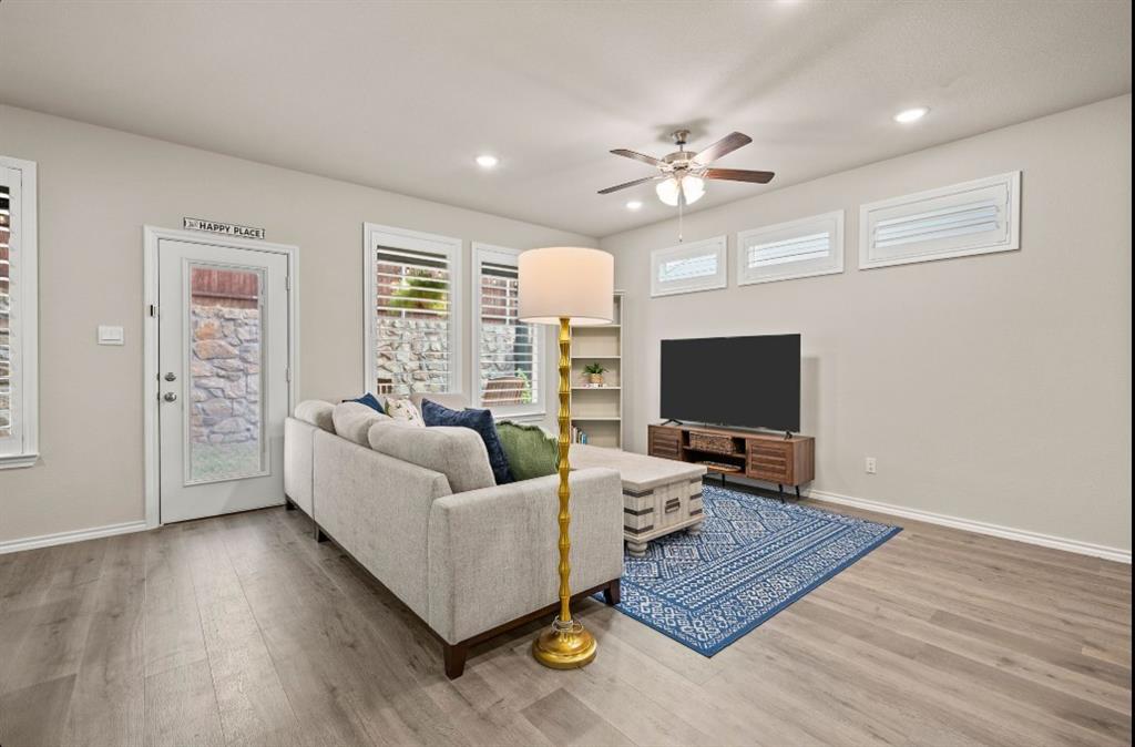 Baker Lndg - Residential