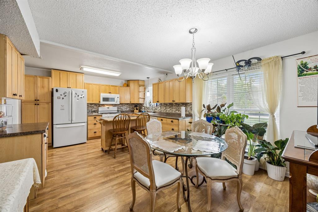 2417 Laurel Lane