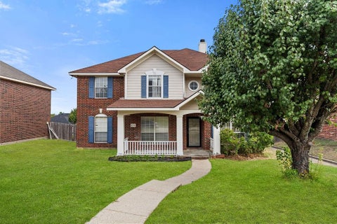 Photo of 2215 Elm Falls Place, Mesquite, TX 75181 (MLS # 21414475)