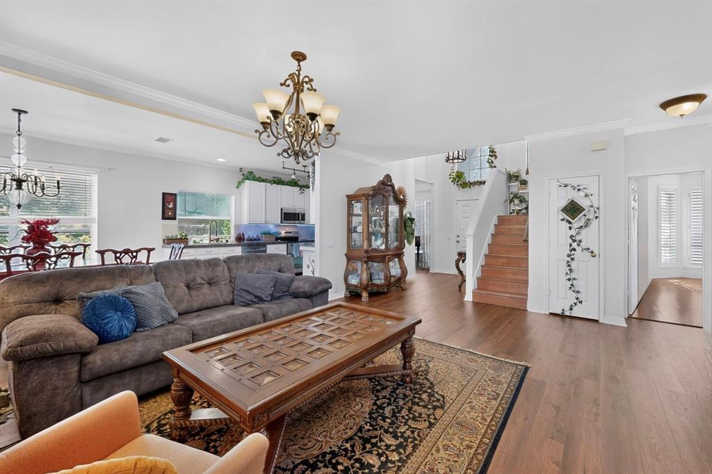 6651 Canterbury Drive