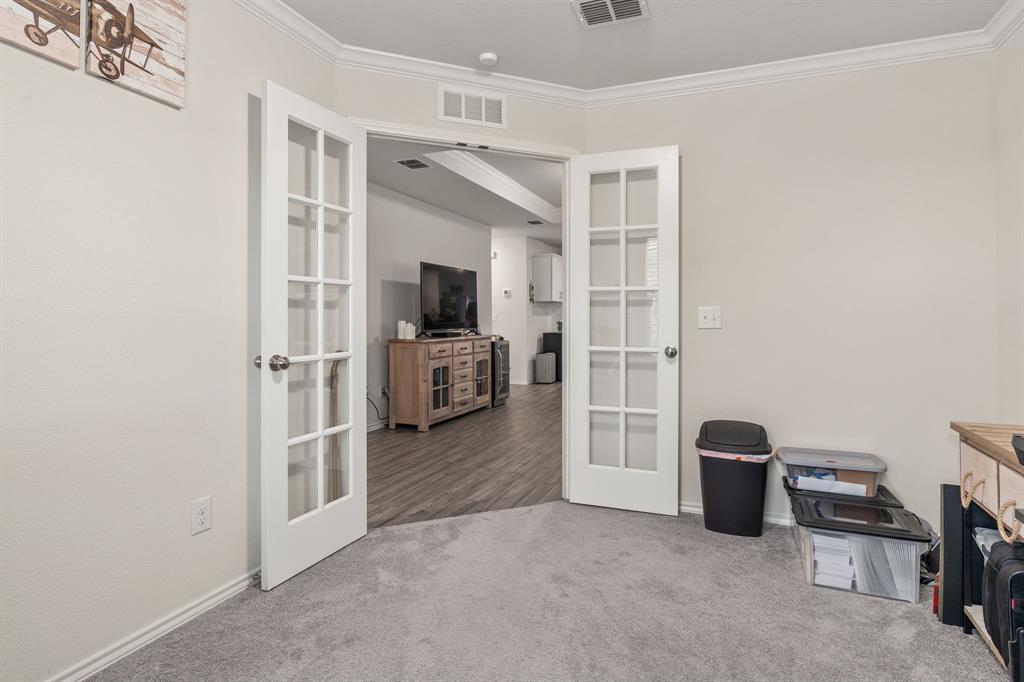 4449 Greenham Lane