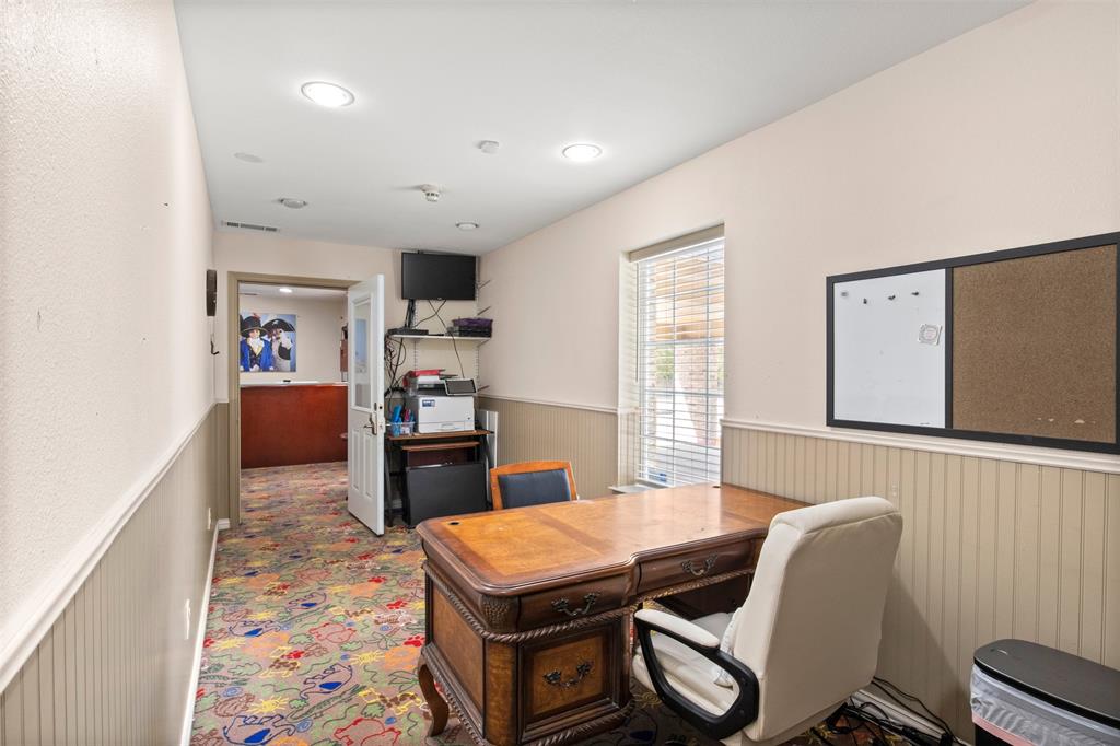 5508 Chaperito Trail