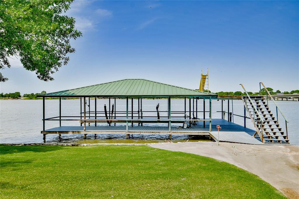 2318 Weatherford Highway
