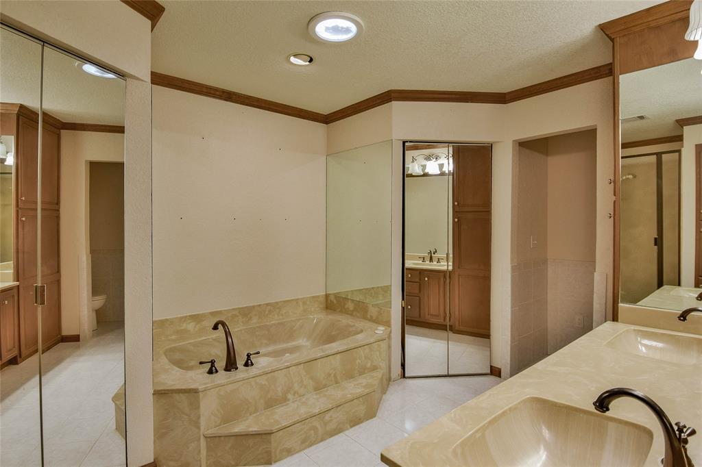 Eagles Crest - Residential