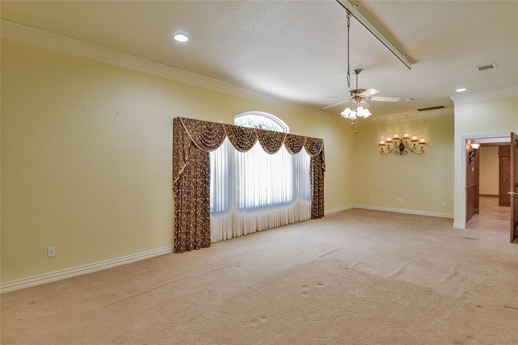 Eagles Crest - Residential