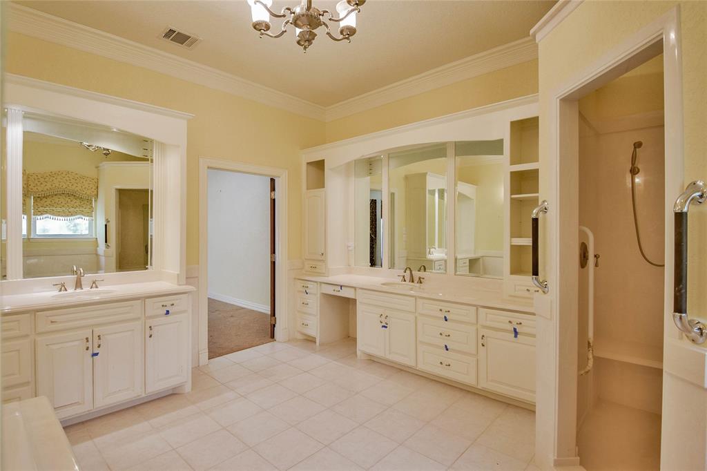 Eagles Crest - Residential