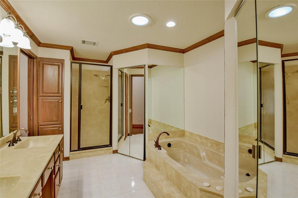 Eagles Crest - Residential