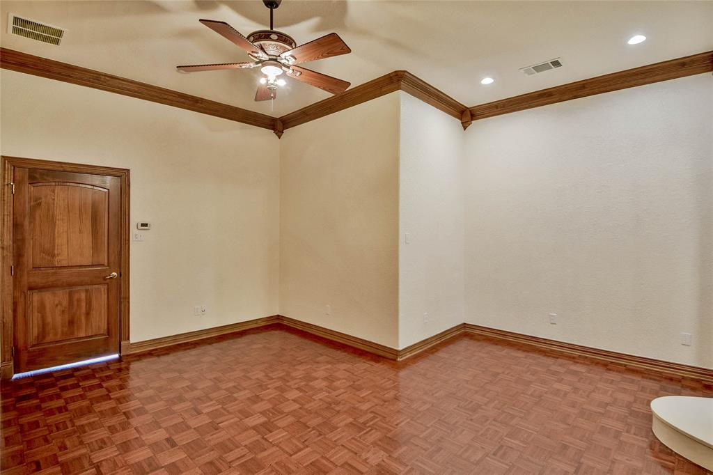 Eagles Crest - Residential