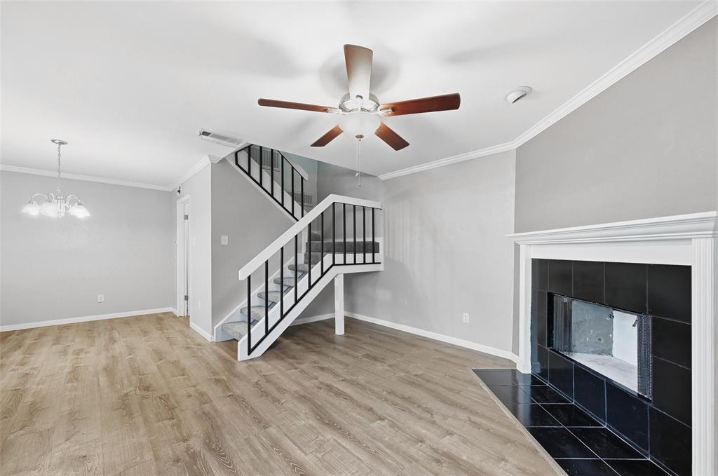 Richardson Crossing Condo - Residential