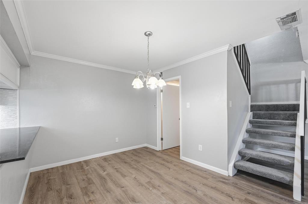 Richardson Crossing Condo - Residential