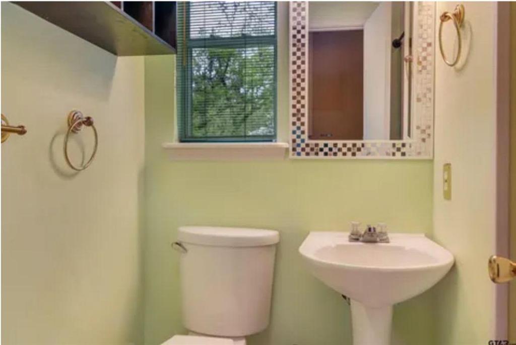 Holly Lake Ranch - Residential