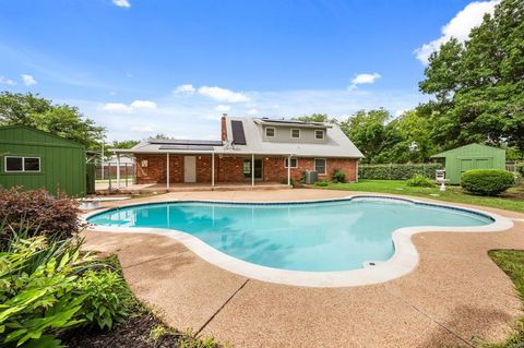 404 Mustang Drive Saginaw TX 76179