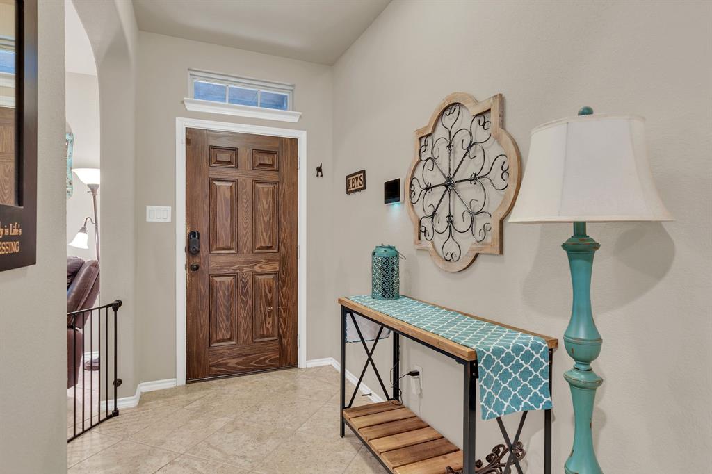 5204 Glen Meadow Drive