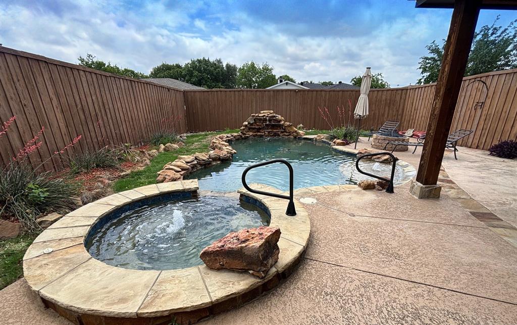 Lewisville, Texas 75067, United States, 3 Bedrooms Bedrooms, ,2 BathroomsBathrooms,Residential,Active,203540