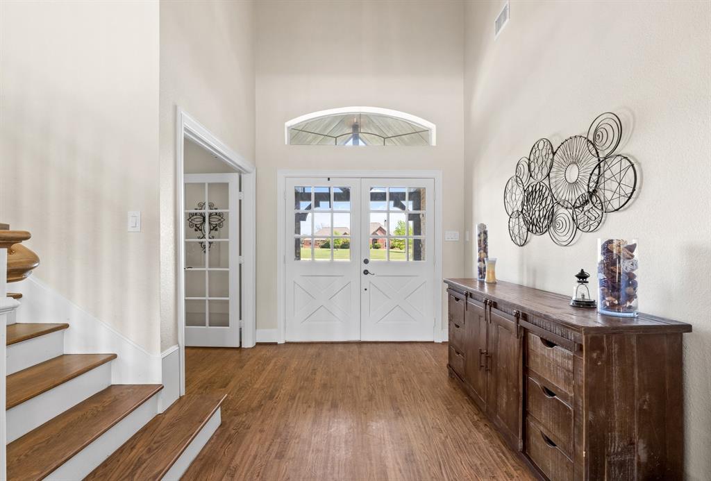 146 E Estelle Lane