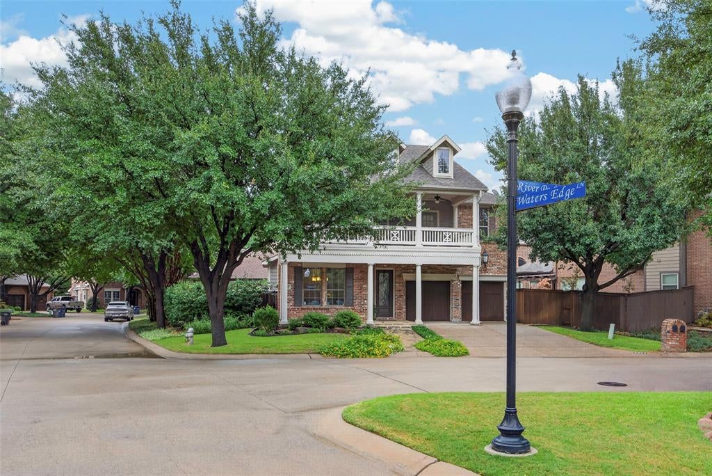 6820 River Park Circle