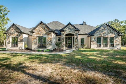 Photo of 6707 Anchor Point, Quinlan, TX 75474 (MLS # 21382701)