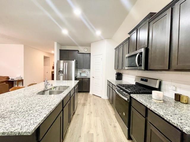 Williamsburg Ph 3b - Residential