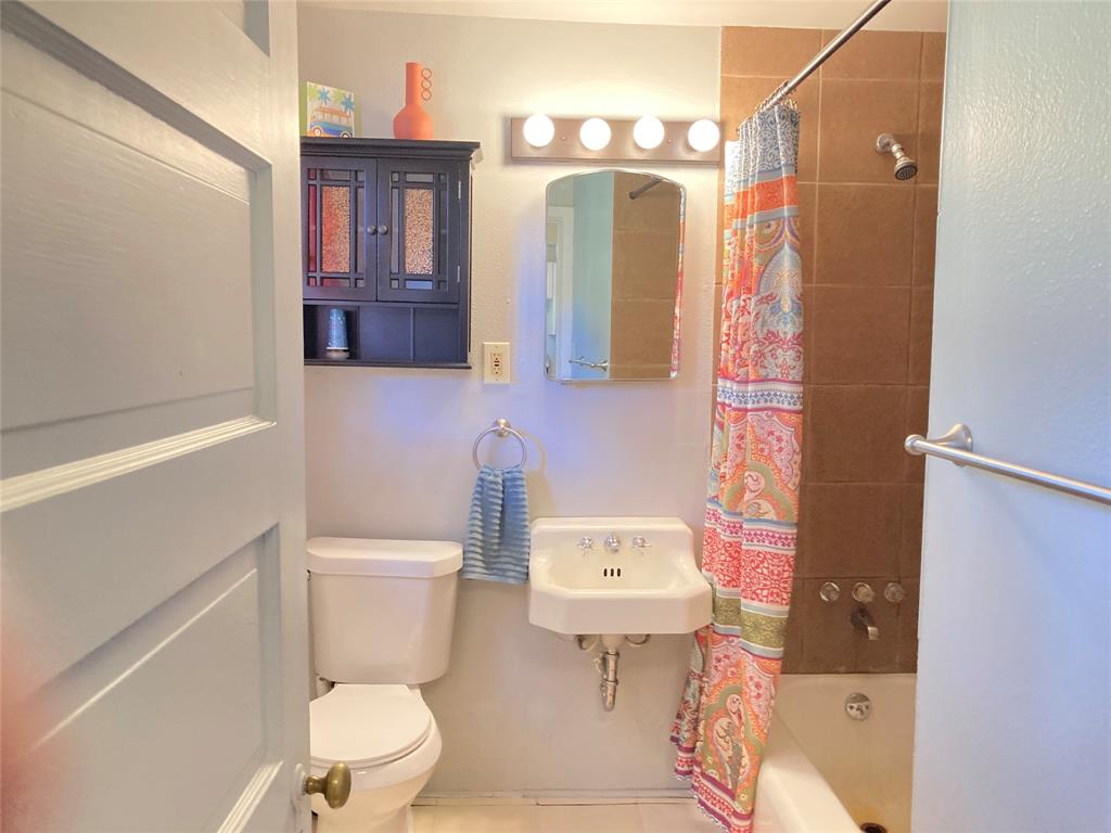 Oak Lane Sub - Residential