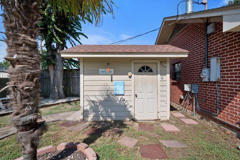 A home in Teague