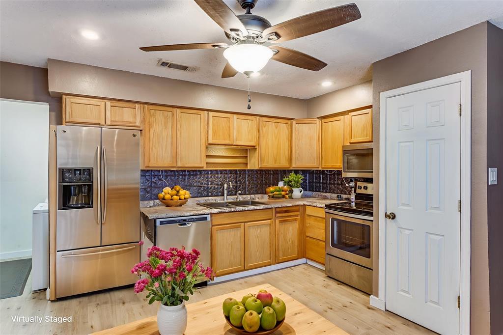 616 Black Hills Drive