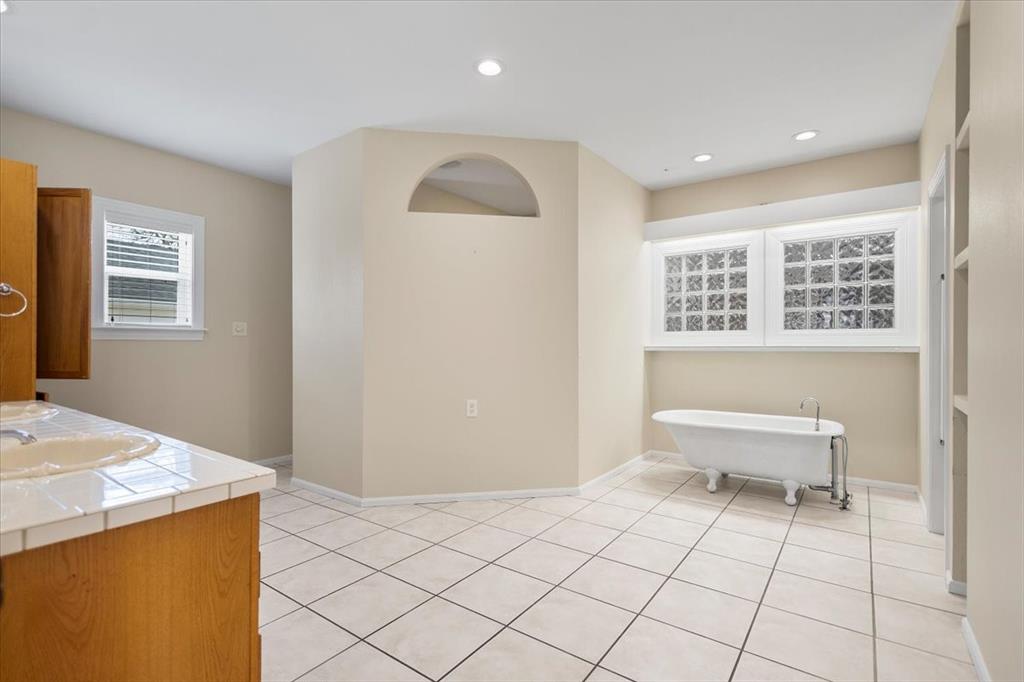 J Smith - Residential