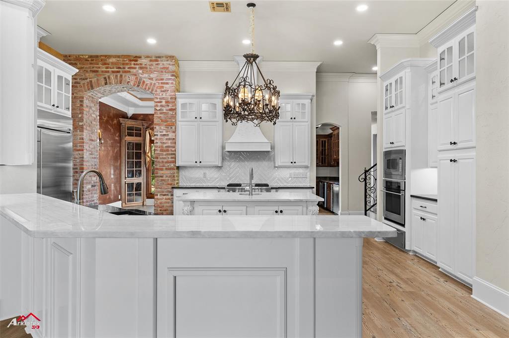 Oak Alley - Residential