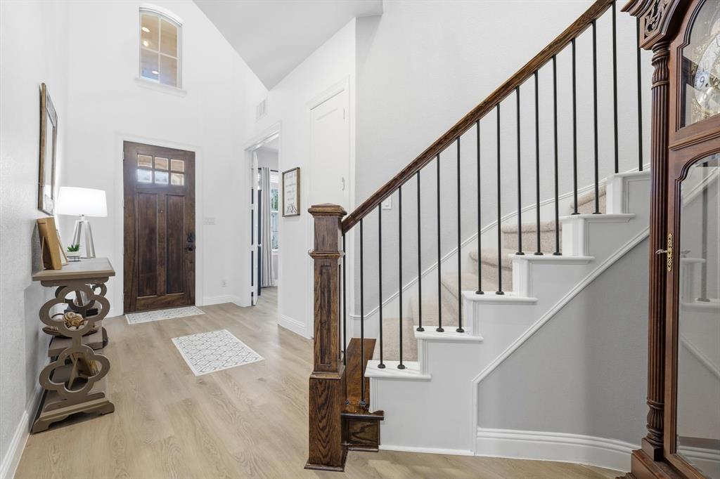 3201 Maplewood Drive