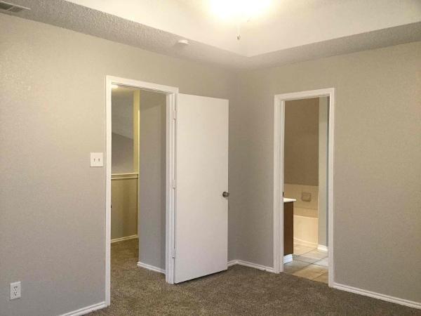 Hollywood Park Rev - Residential Lease