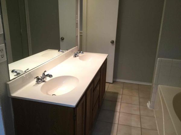 Hollywood Park Rev - Residential Lease