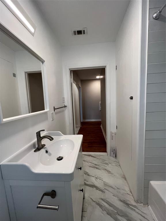 Bailey William J Add - Residential Lease