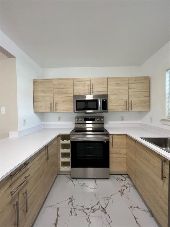 Bailey William J Add - Residential Lease