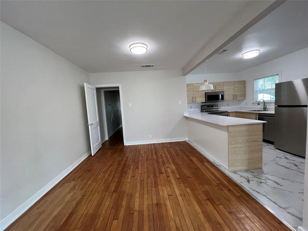 Bailey William J Add - Residential Lease