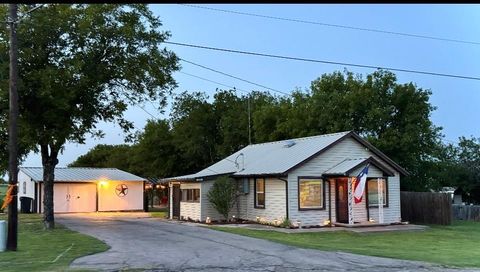 A home in Granbury