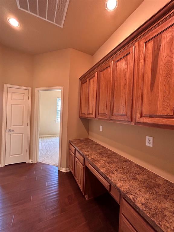 Hunters Creek Ph 8 - Residential Lease