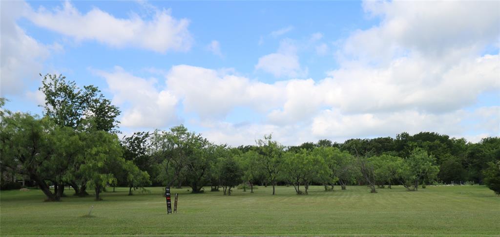 Photo 1 of 39 — 1090 Eagle Pass, Royse City, TX 75189