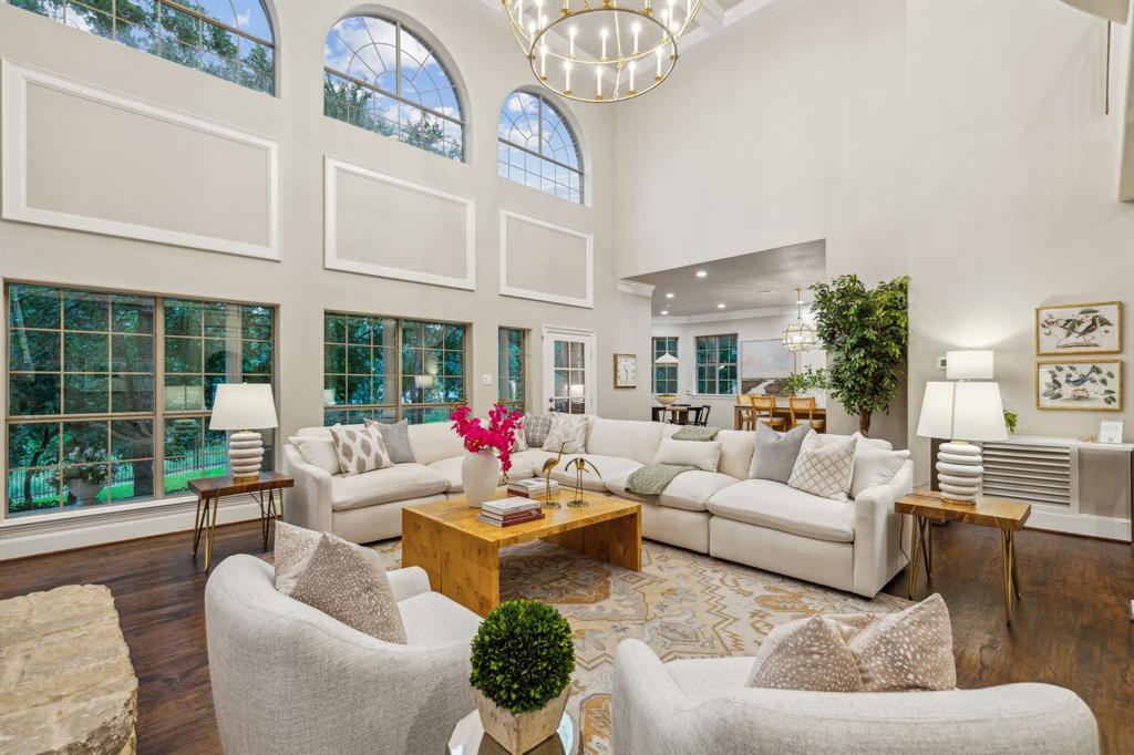 549 Round Hollow Lane