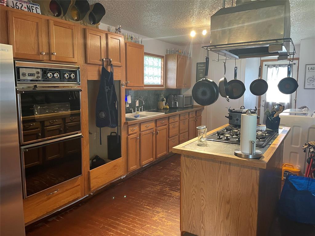 308 Woodhaven Boulevard